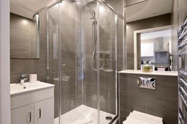 Destiny Scotland Apartments - Nelson Mandela Place