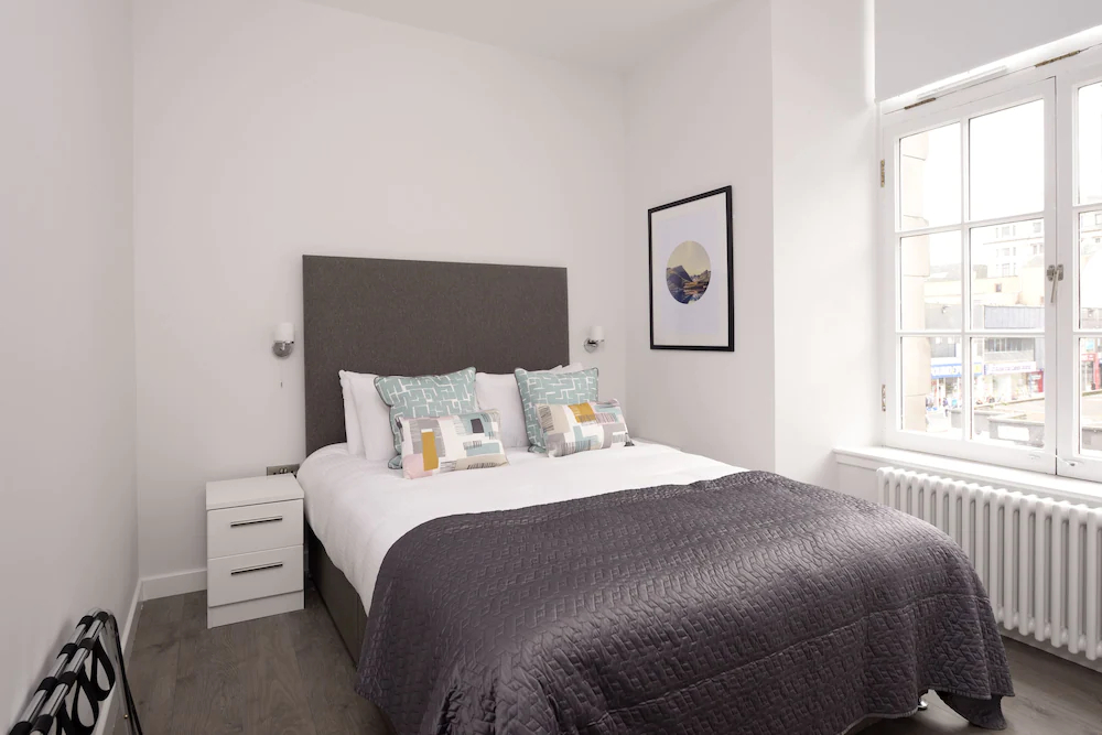 Destiny Scotland - Glassford Residence