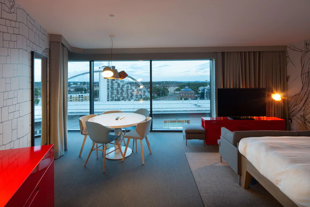 Radisson Red Glasgow