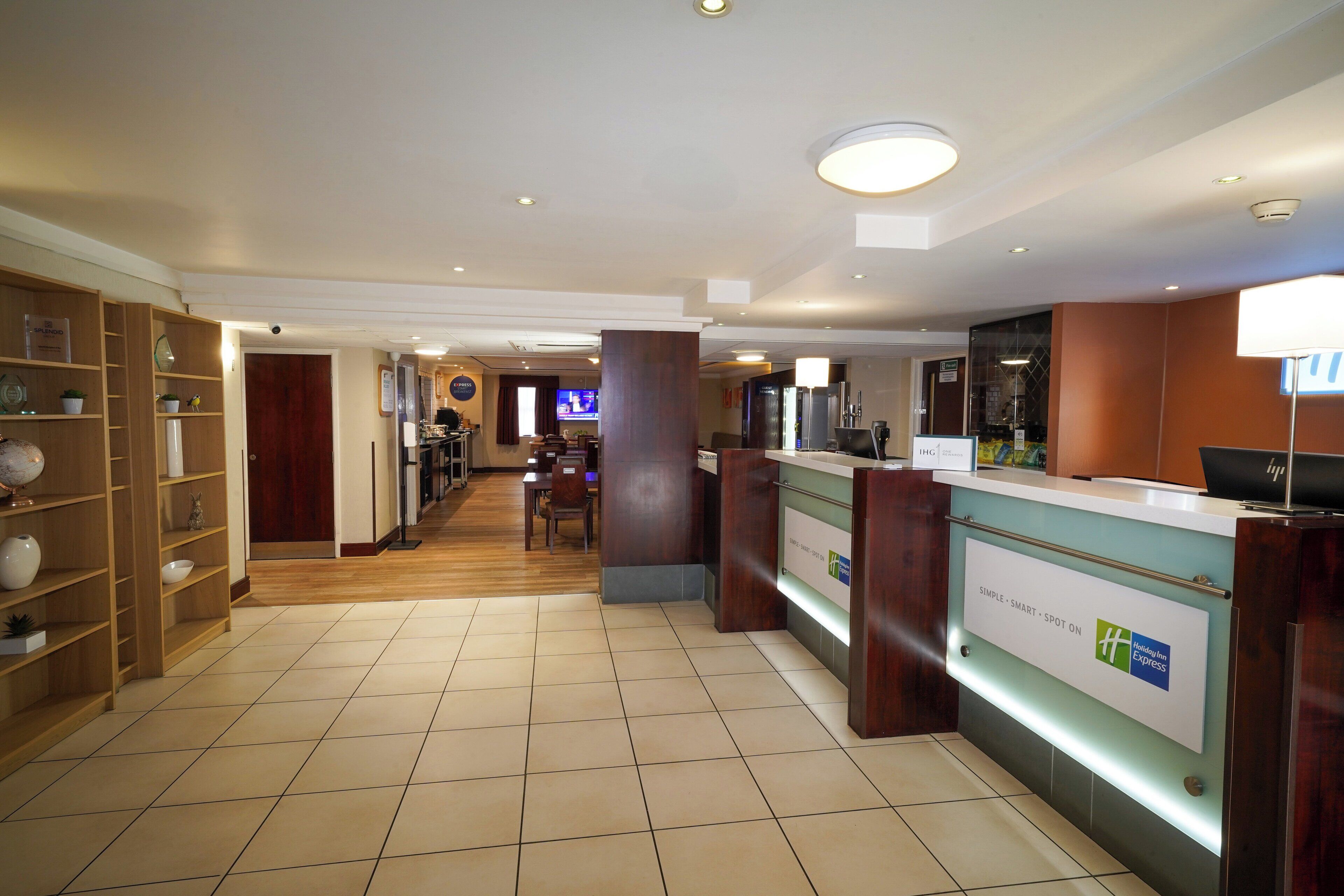 Holiday Inn Express Glenrothes