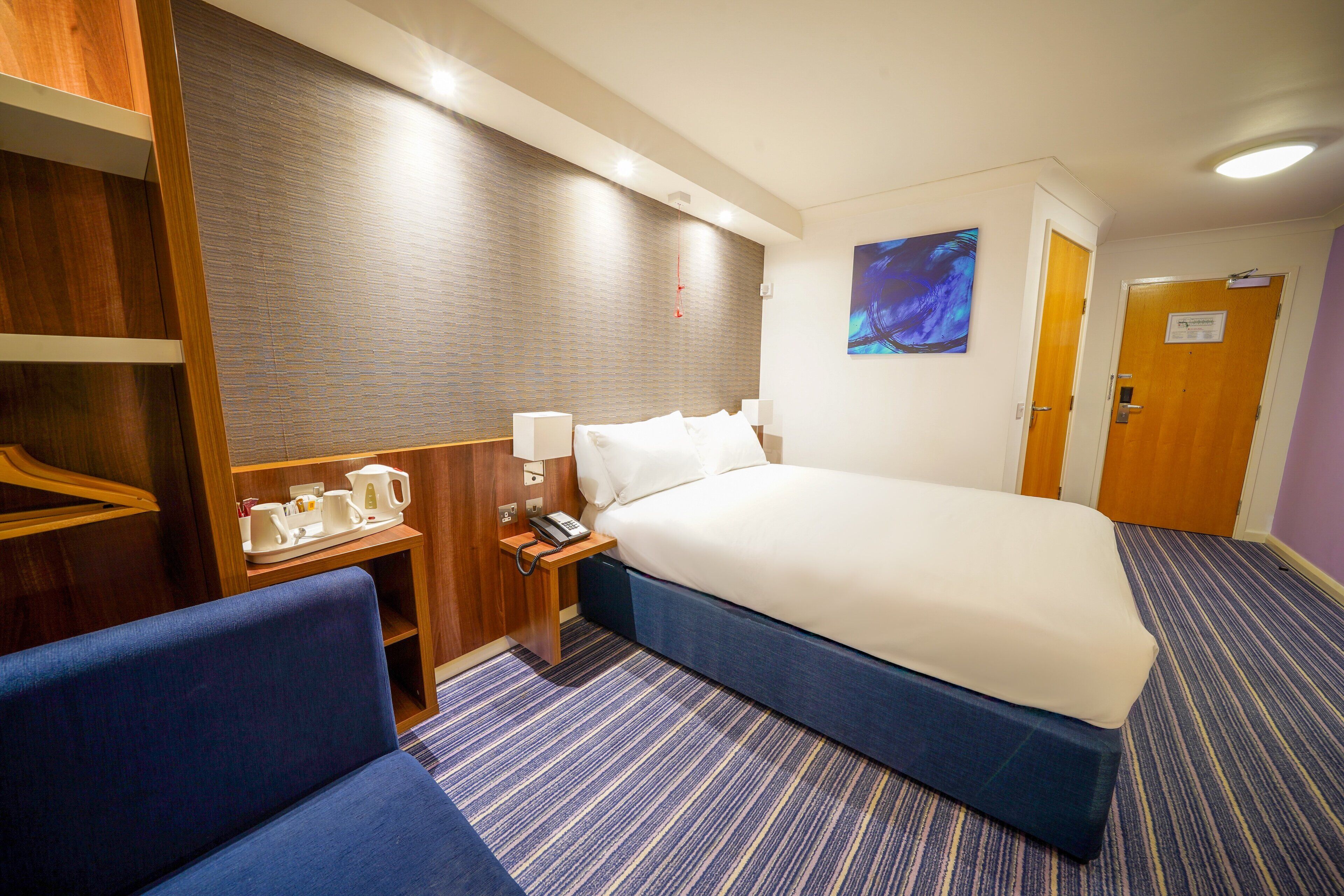 Holiday Inn Express Glenrothes