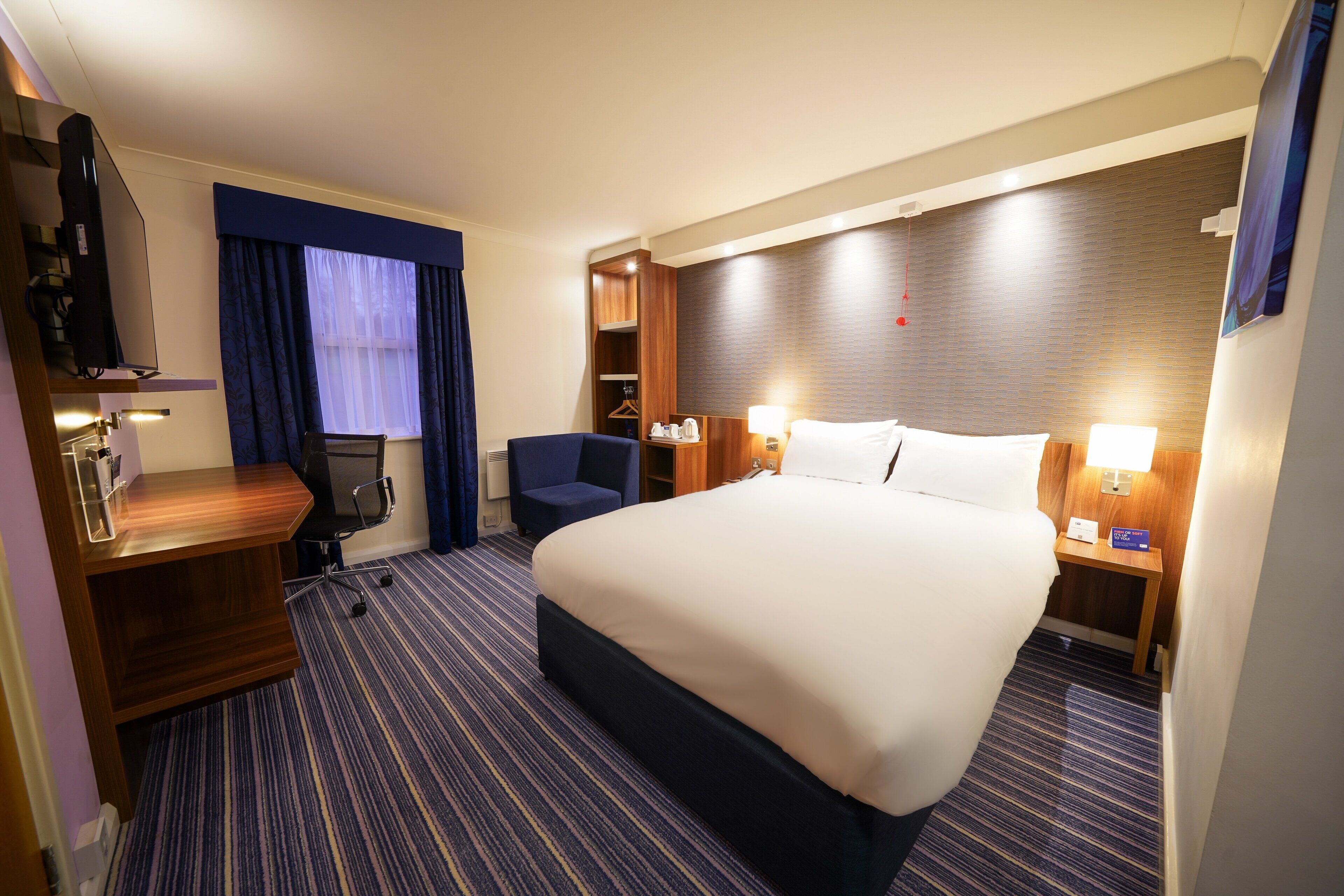 Holiday Inn Express Glenrothes