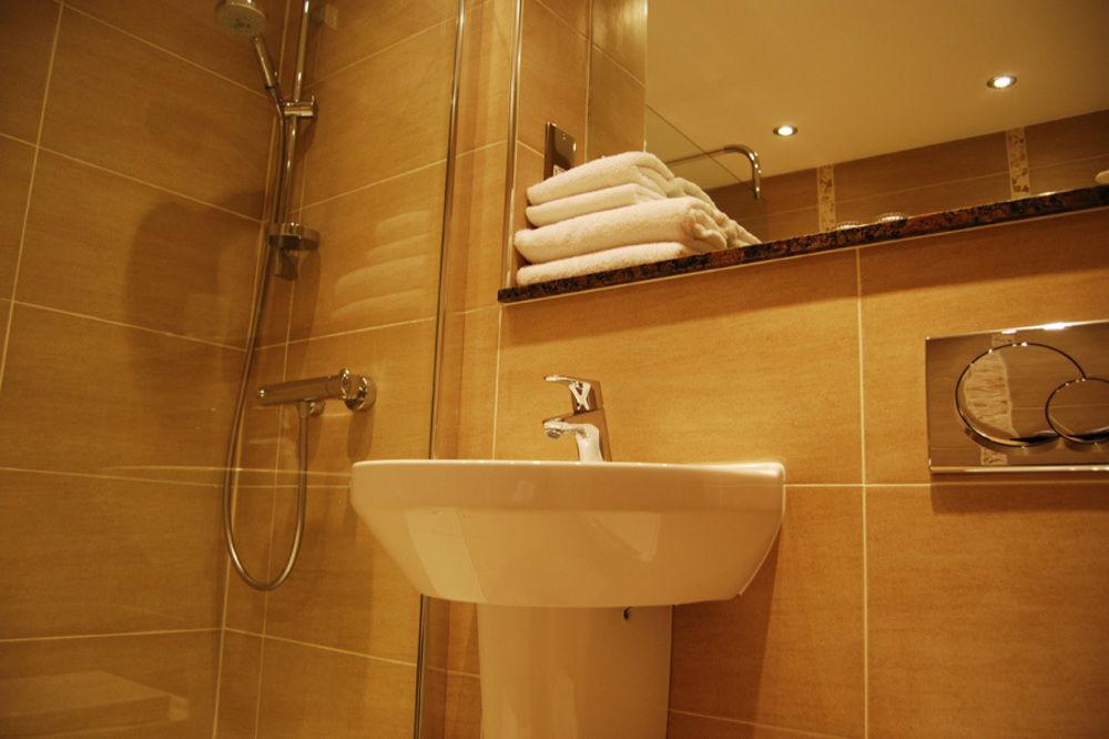 The Tontine Hotel