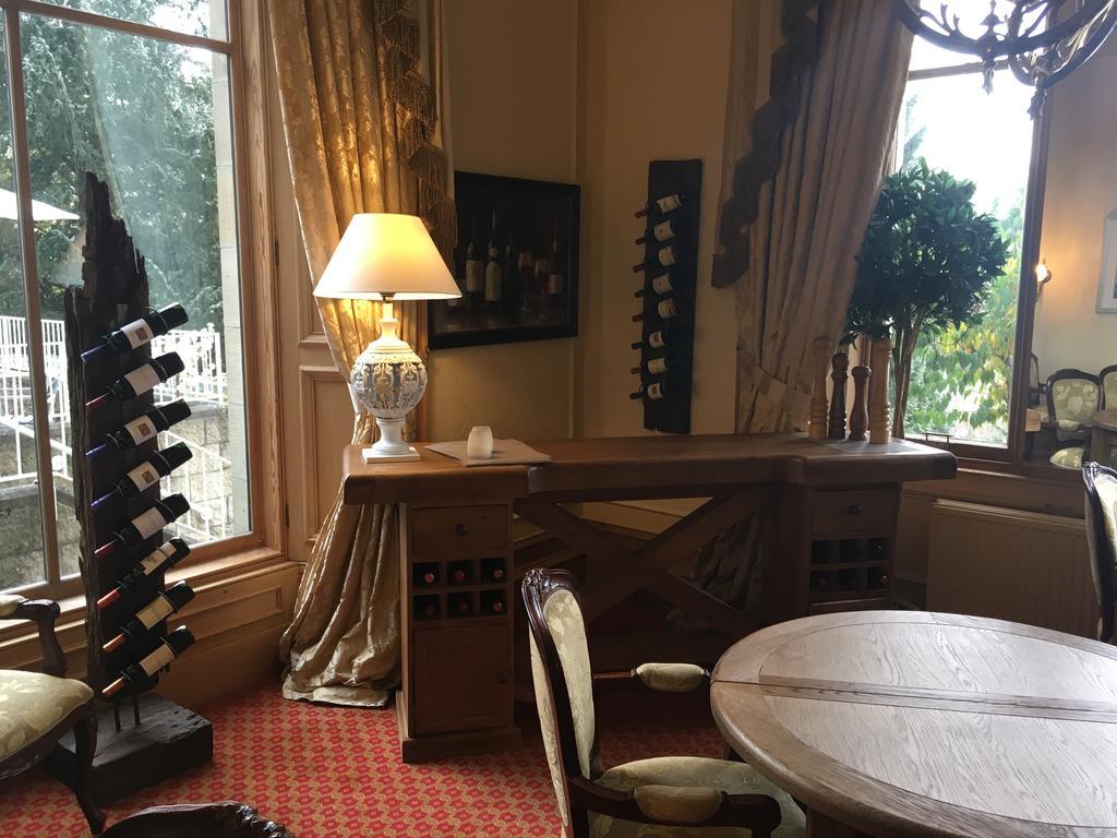 Mansfield House