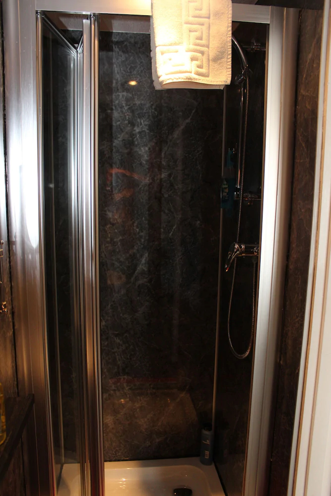 Pitfaranne Guest House