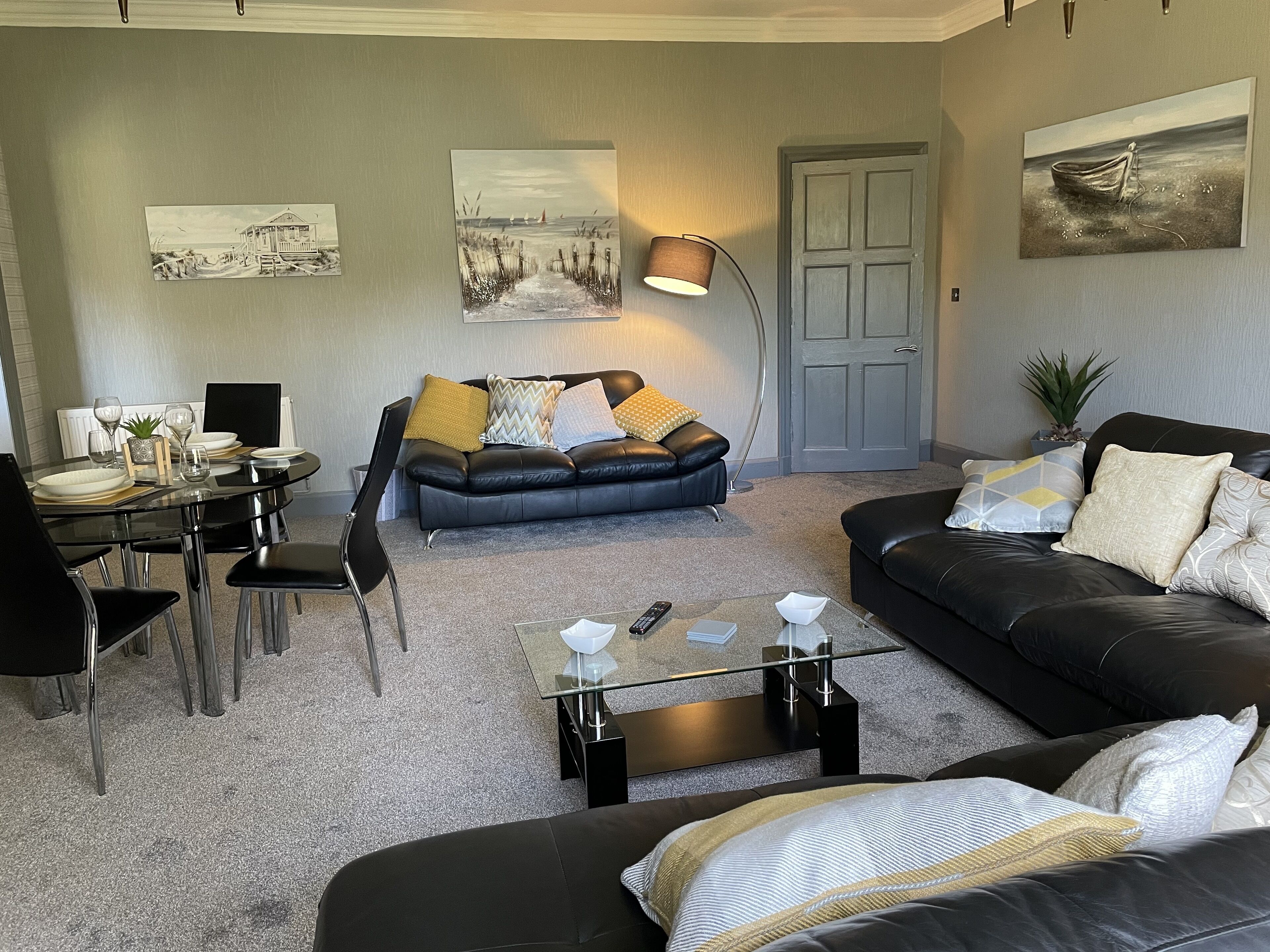 Rossal House Apartments