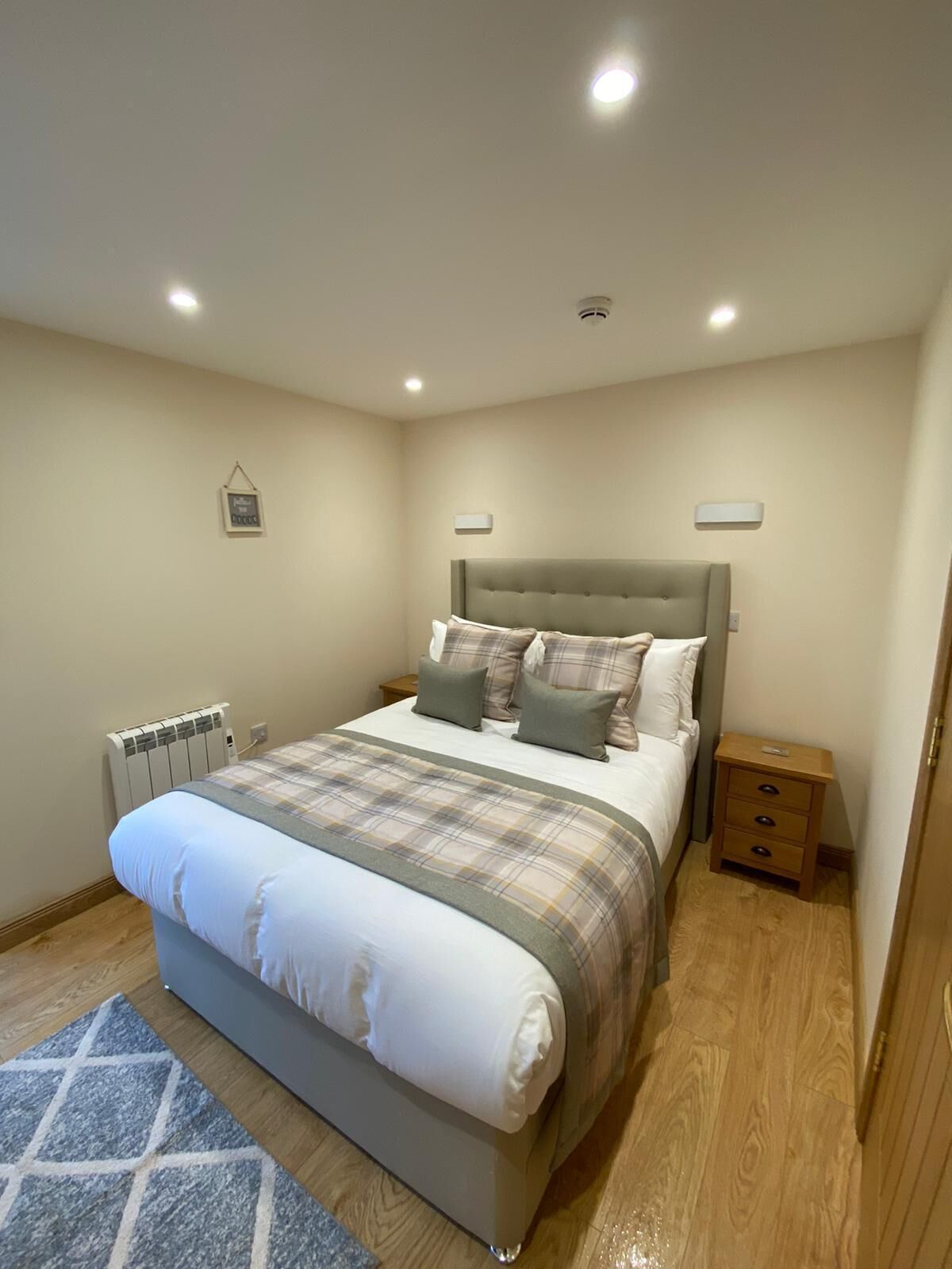 Waverley Inn Apartments