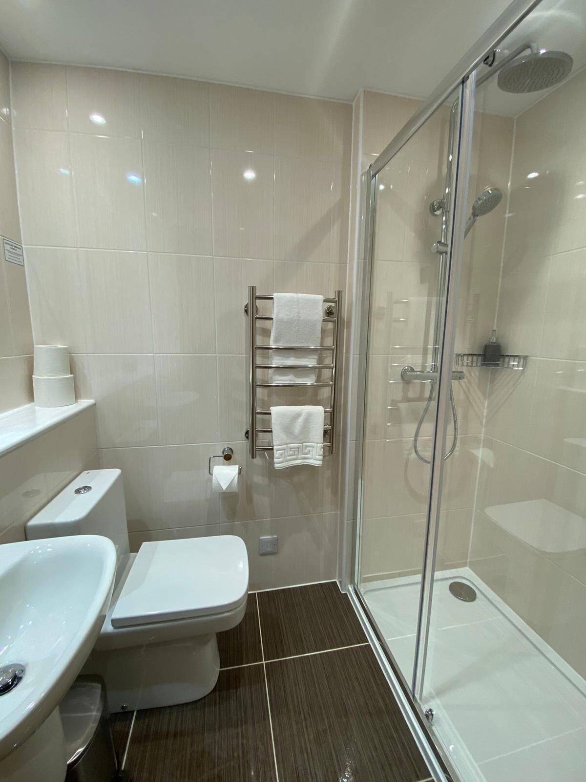 Waverley Inn Apartments