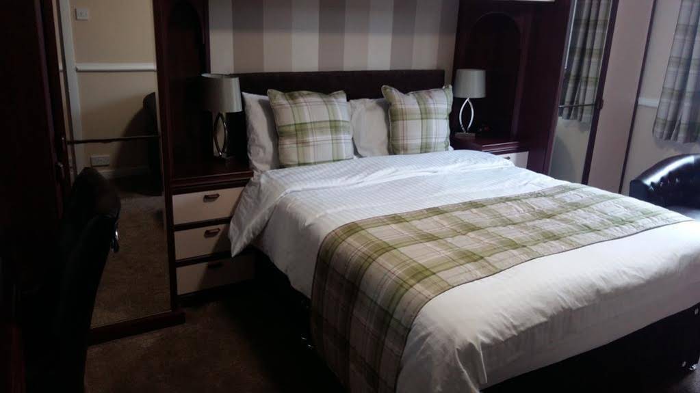 Whin Park Guest House