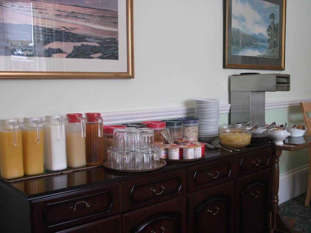 Whin Park Guest House