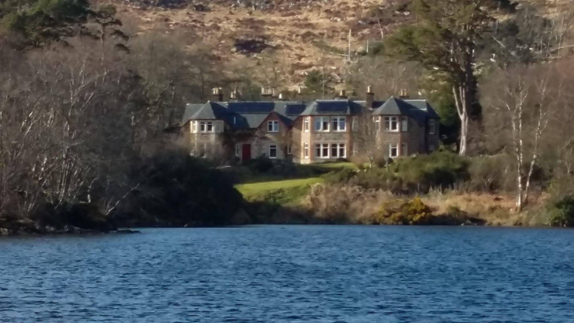 Glencanisp Lodge