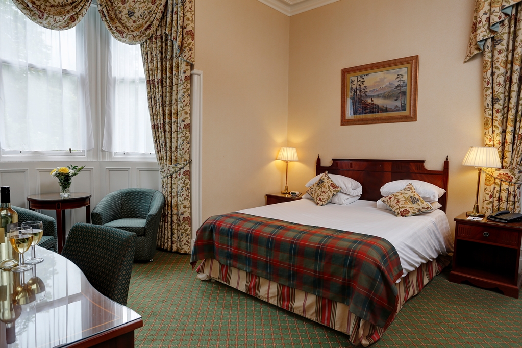 Cartland Bridge Hotel