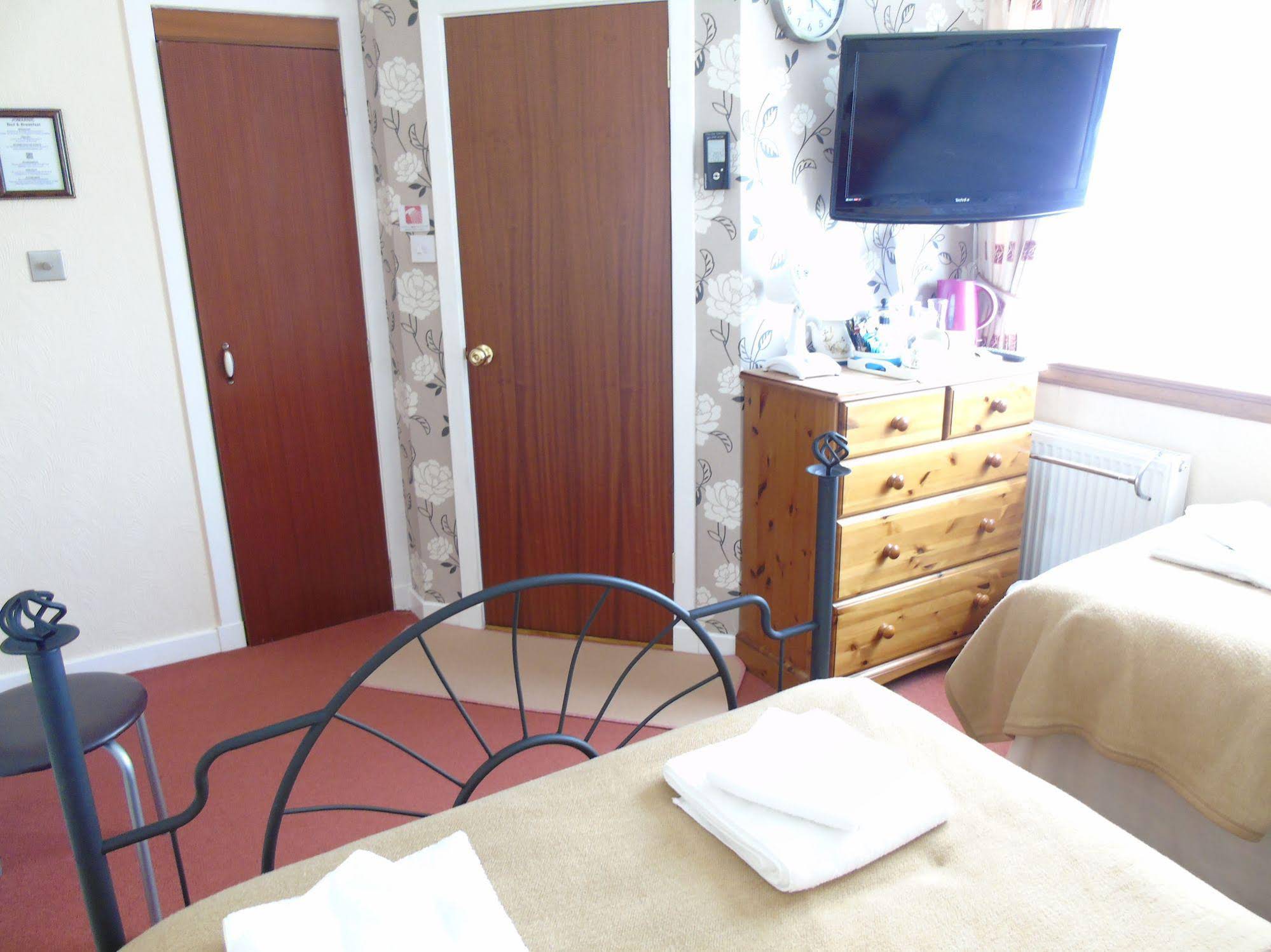 Jomarnic Bed & Breakfast
