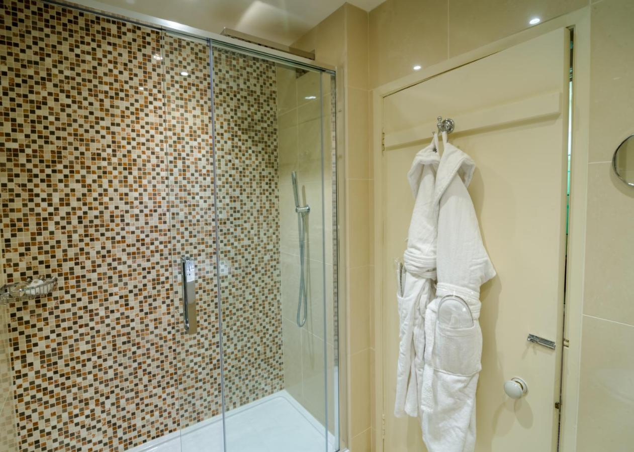 Greywalls Hotel & Chez Roux