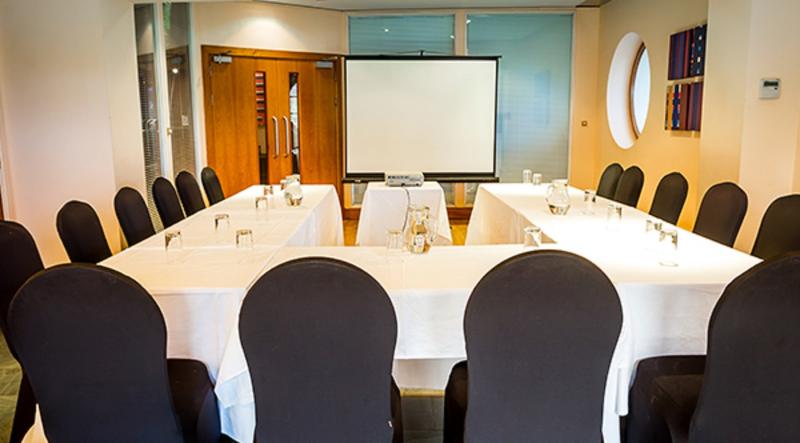 Crowwood House Hotel