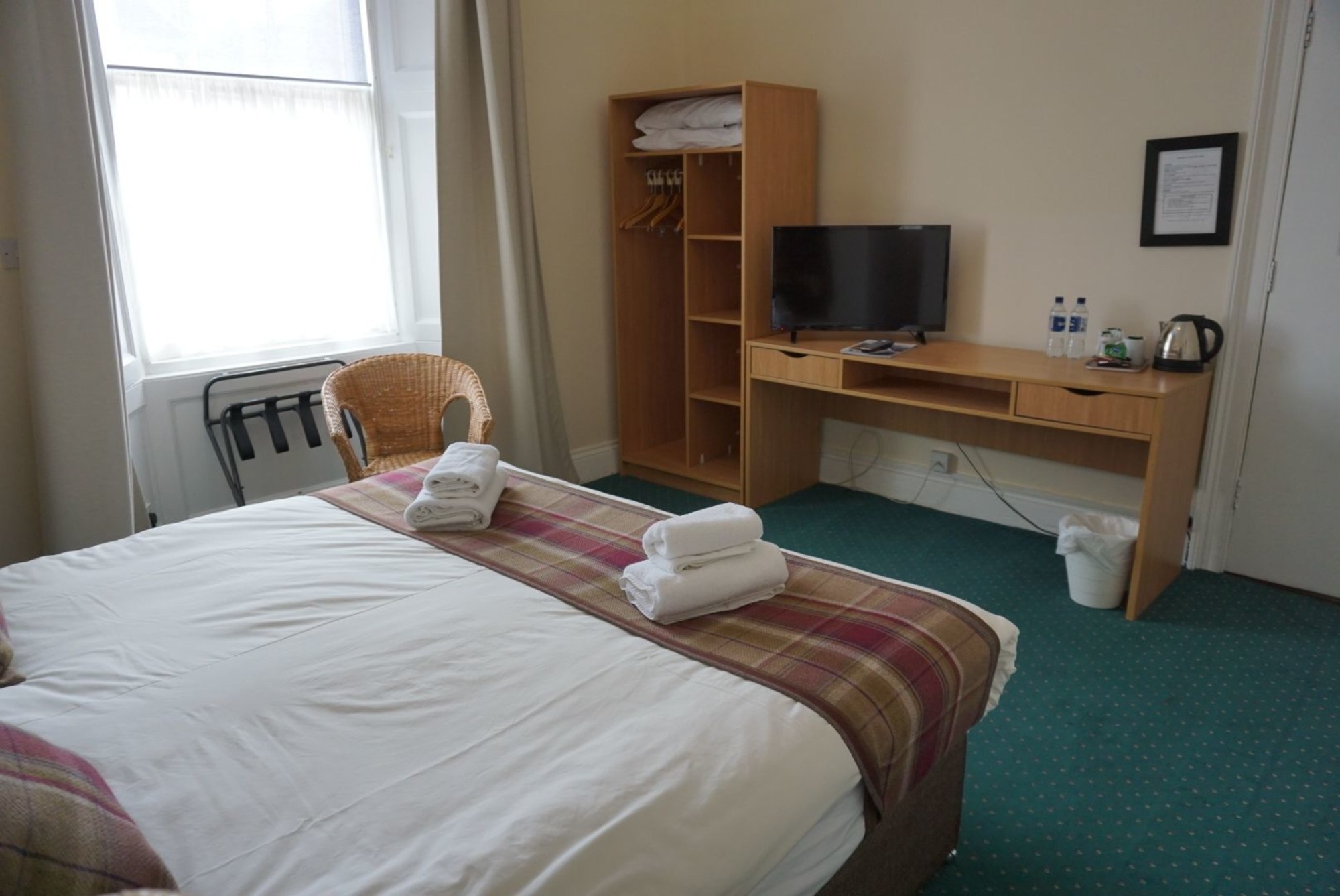 Kelvin Hotel