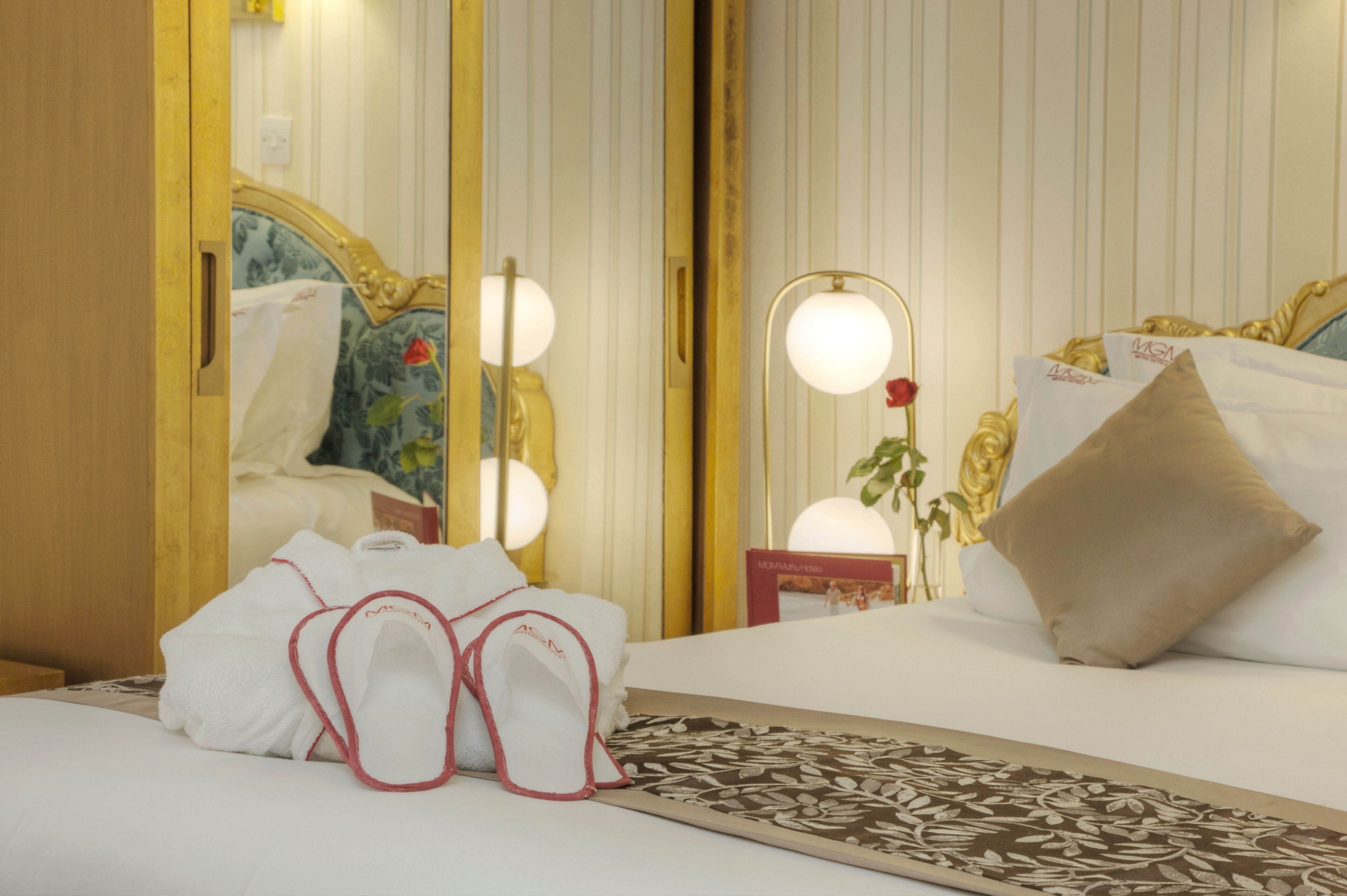 Muthu Alexandra Hotel