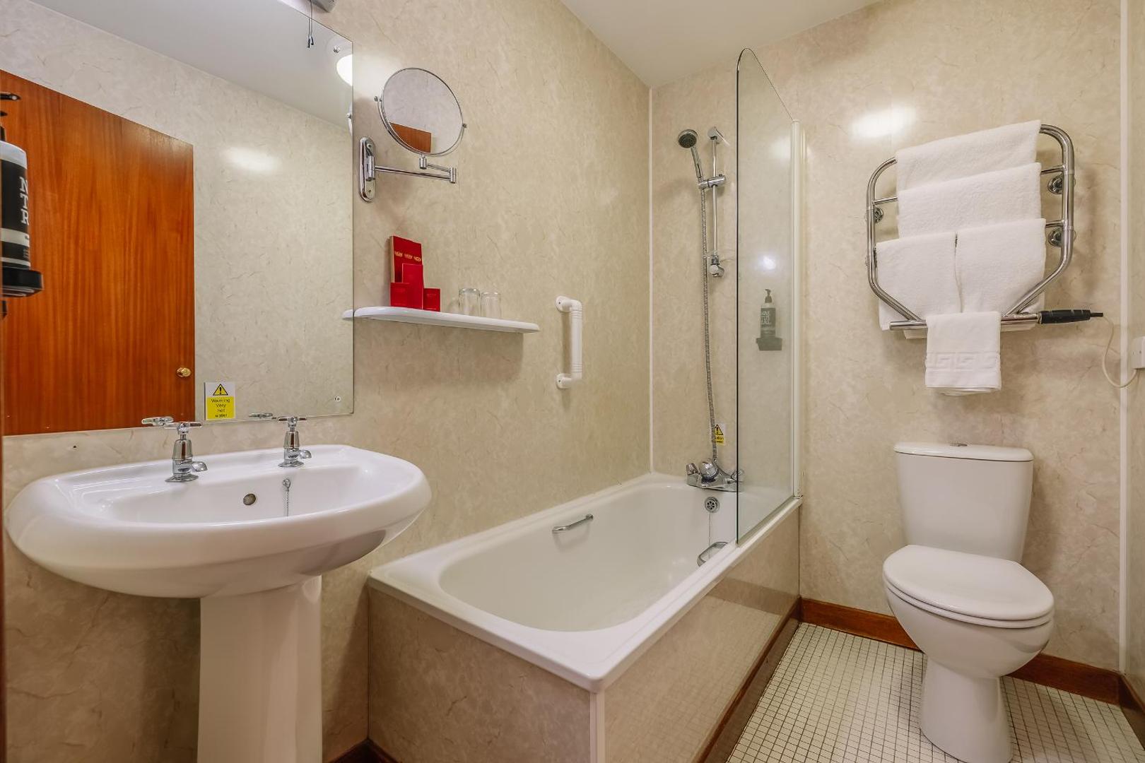 Muthu Alexandra Hotel