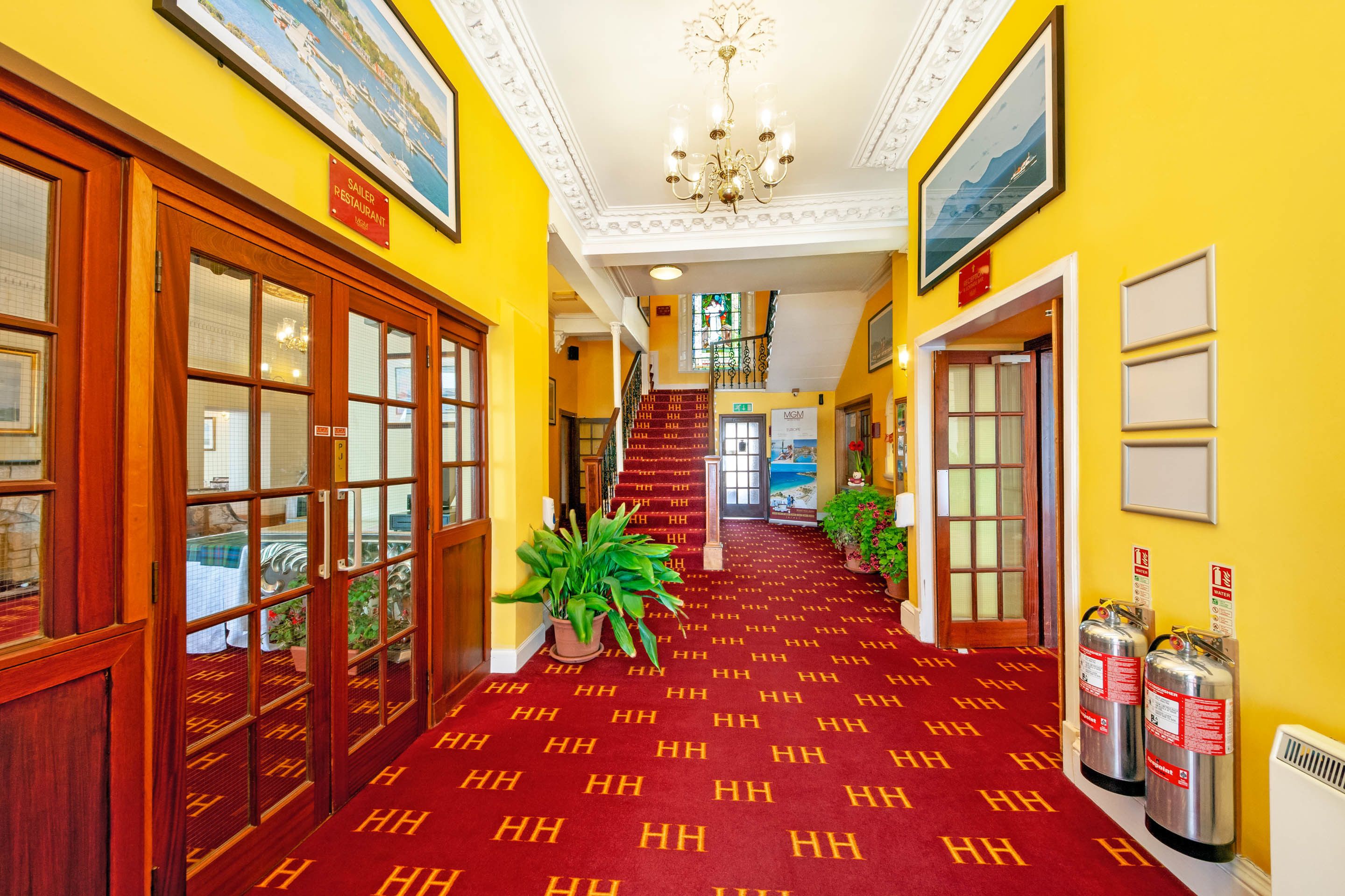 Muthu Alexandra Hotel