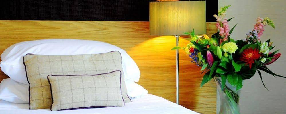 Craigmhor Lodge & Courtyard