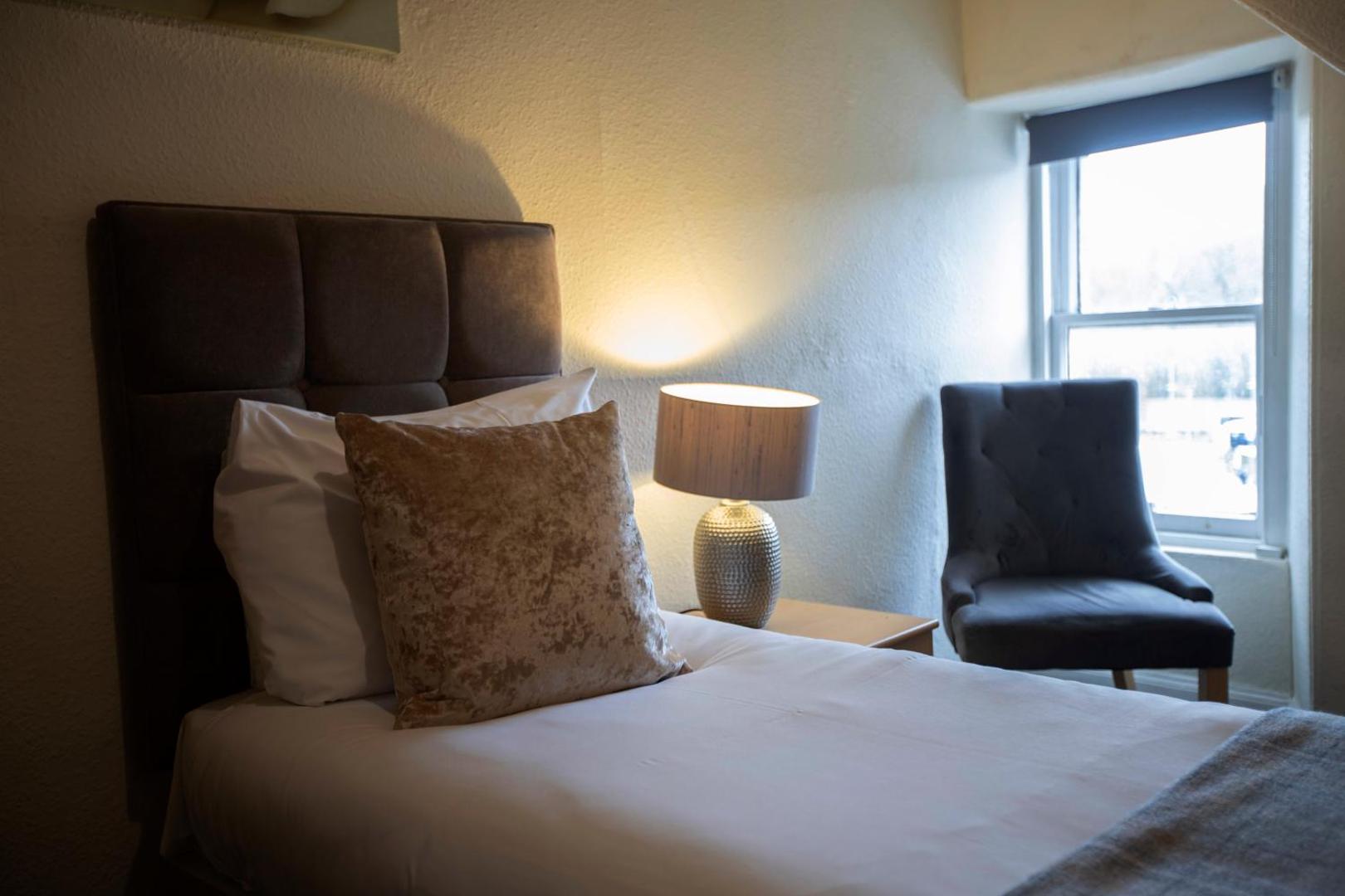 McKays Hotel, Bar & Restaurant