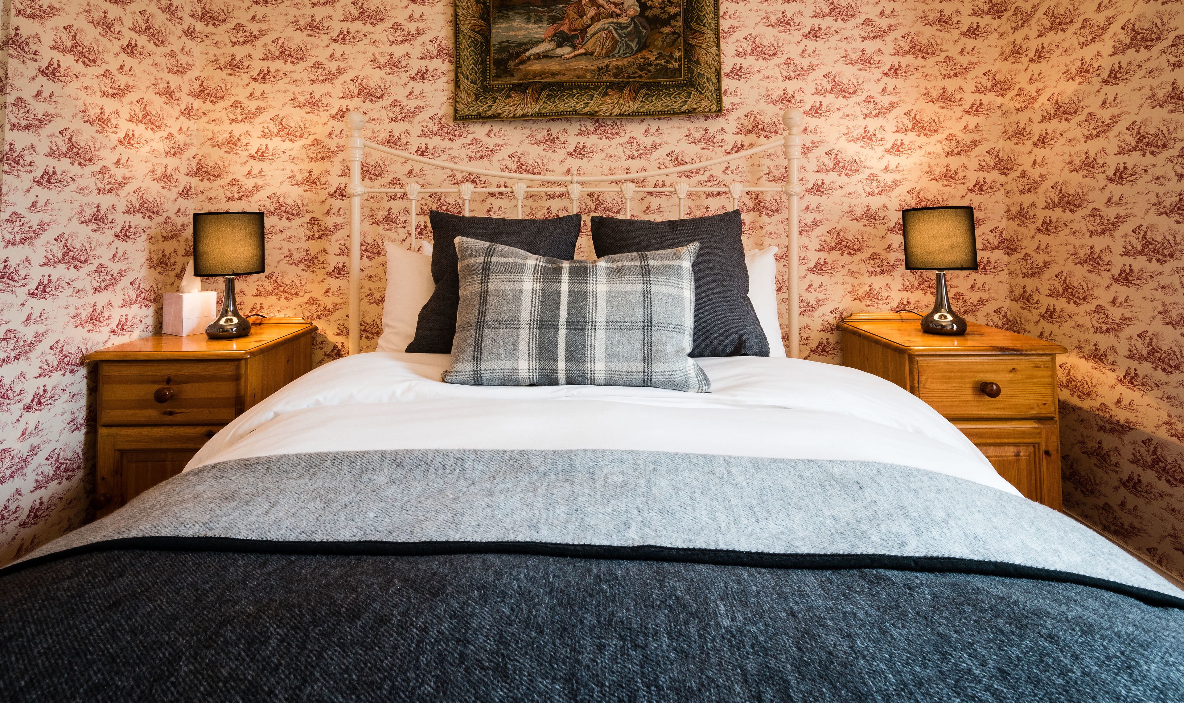 McKays Hotel, Bar & Restaurant