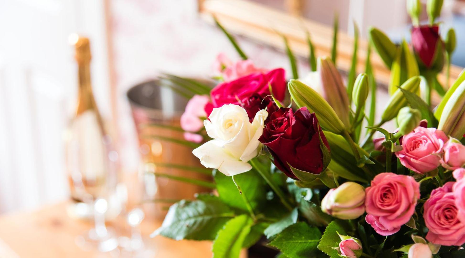 McKays Hotel, Bar & Restaurant