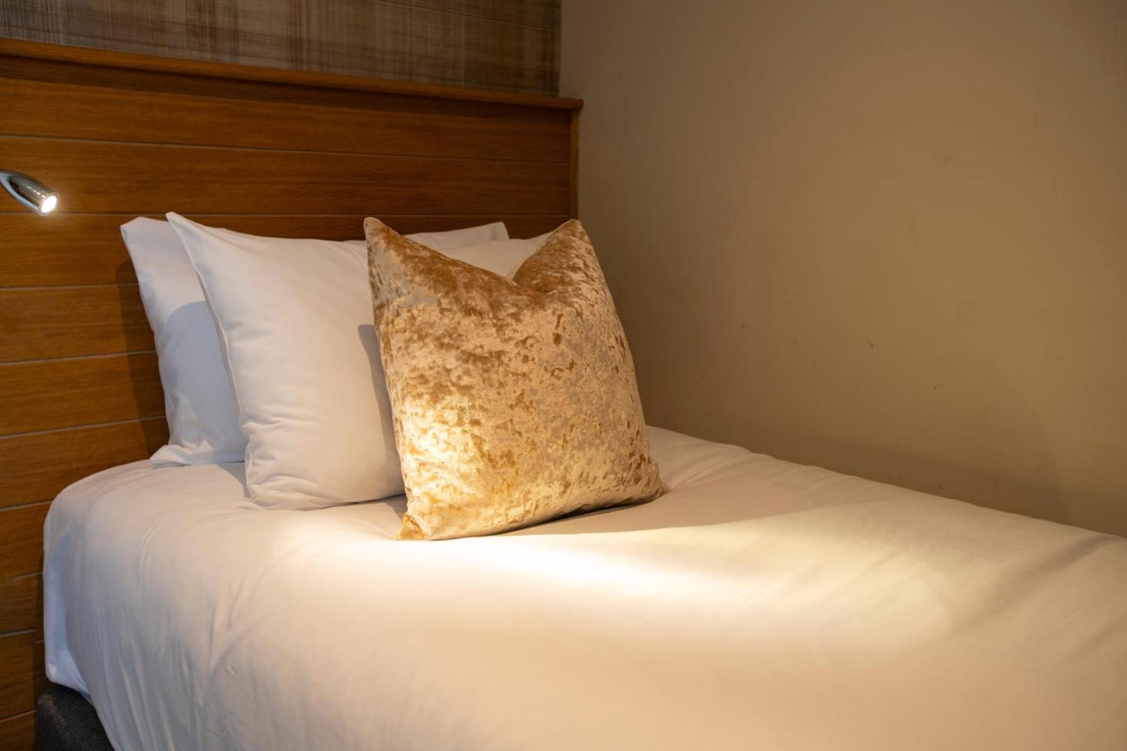 McKays Hotel, Bar & Restaurant