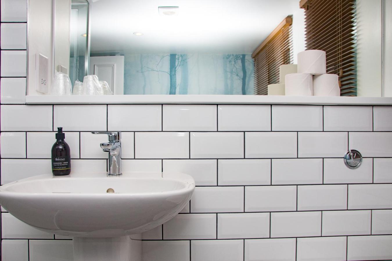 McKays Hotel, Bar & Restaurant