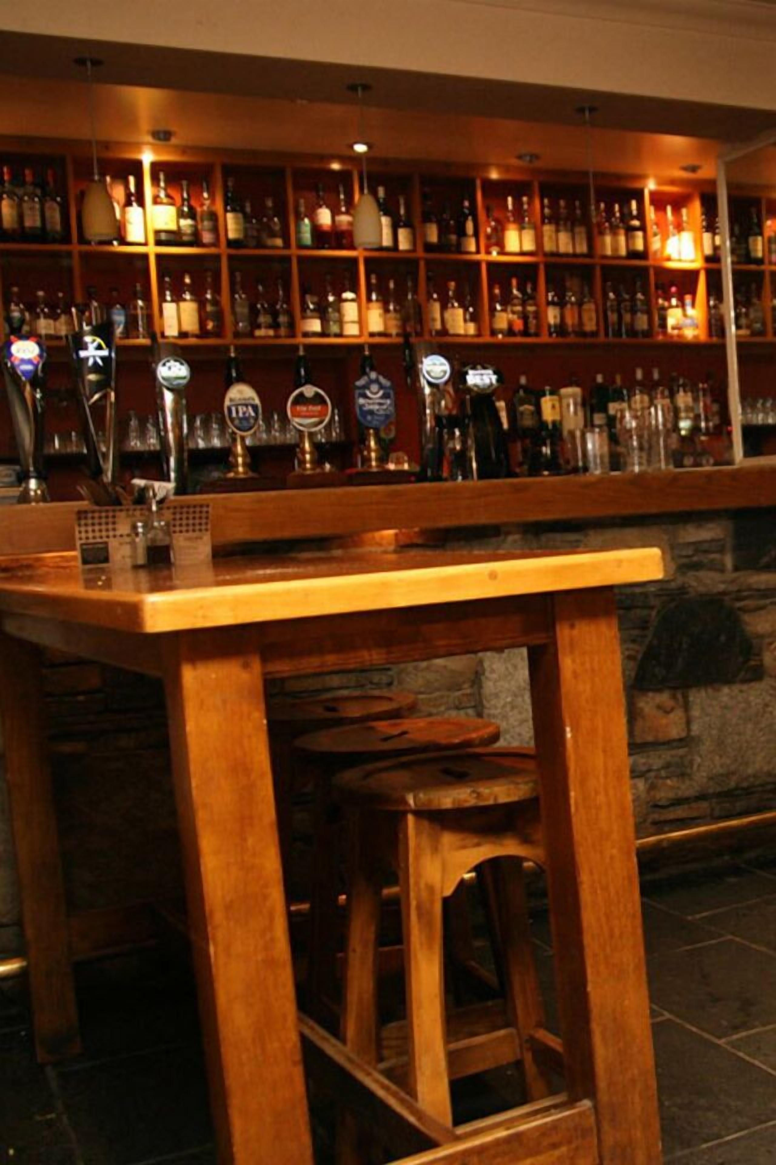 McKays Hotel, Bar & Restaurant