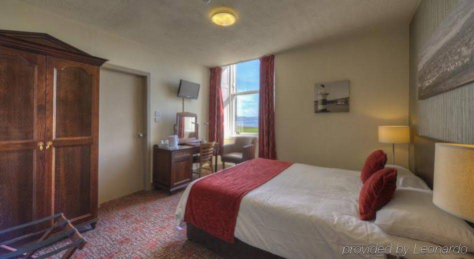 Ardencaple Hotel