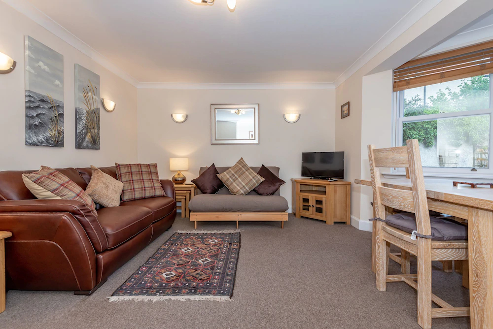 Achaniar Cottage