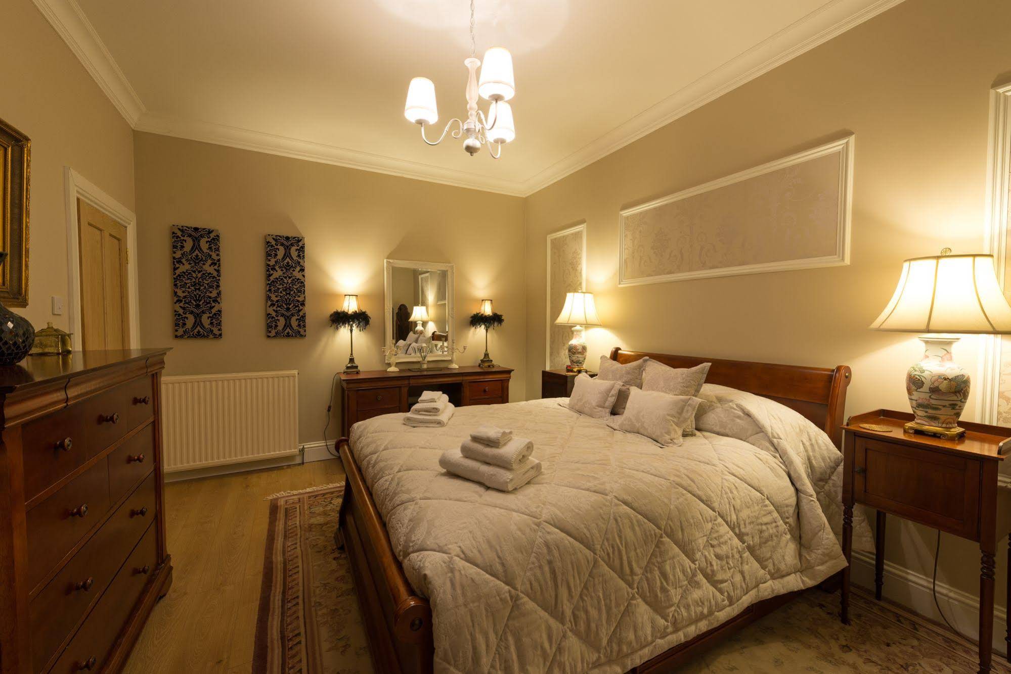 Eden Mansion Hotel