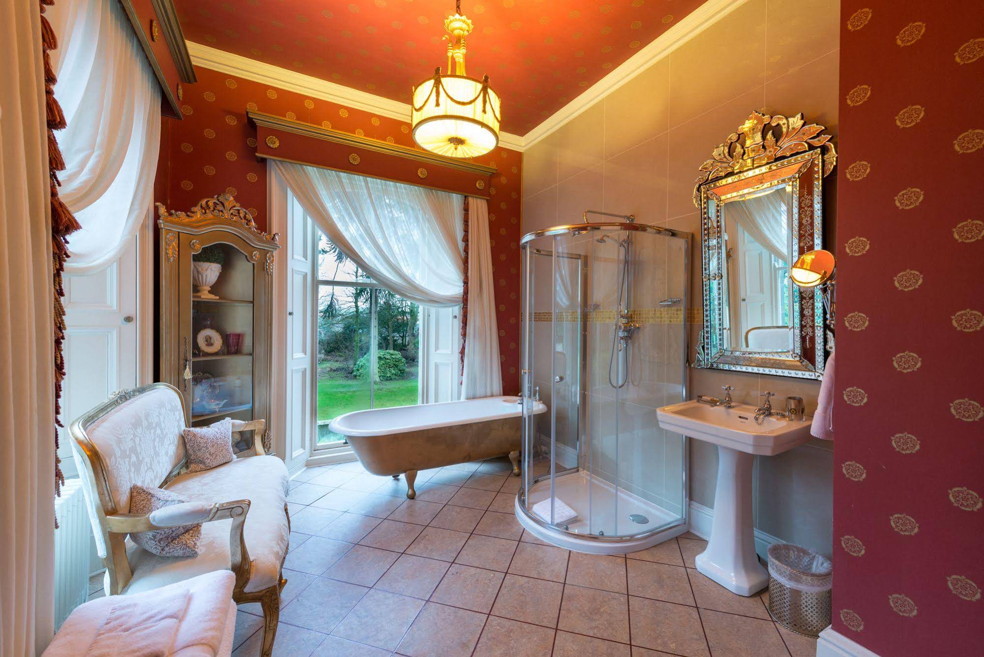 Eden Mansion Hotel