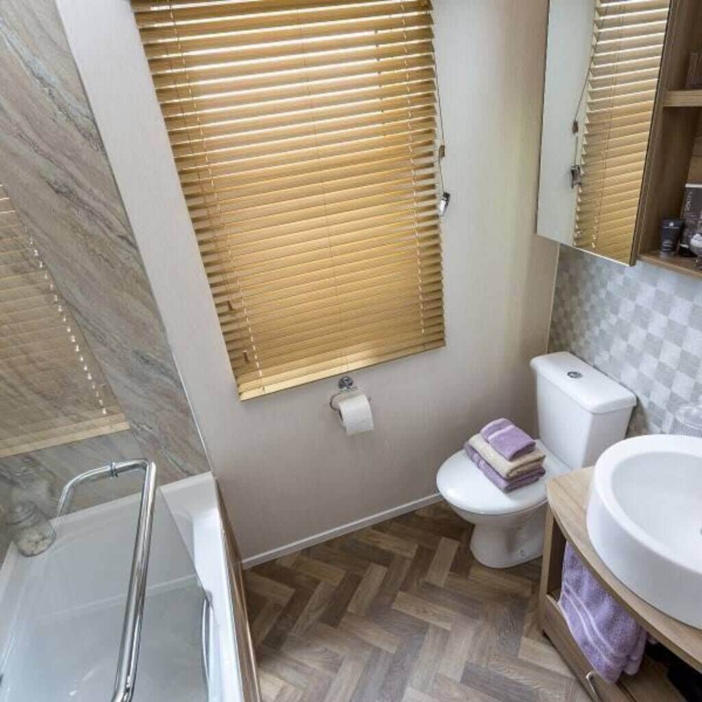 Saltire 26 with Hot Tub 3 Bed