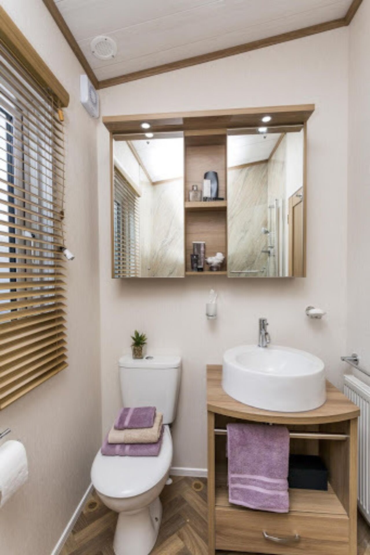 Saltire 26 with Hot Tub 3 Bed