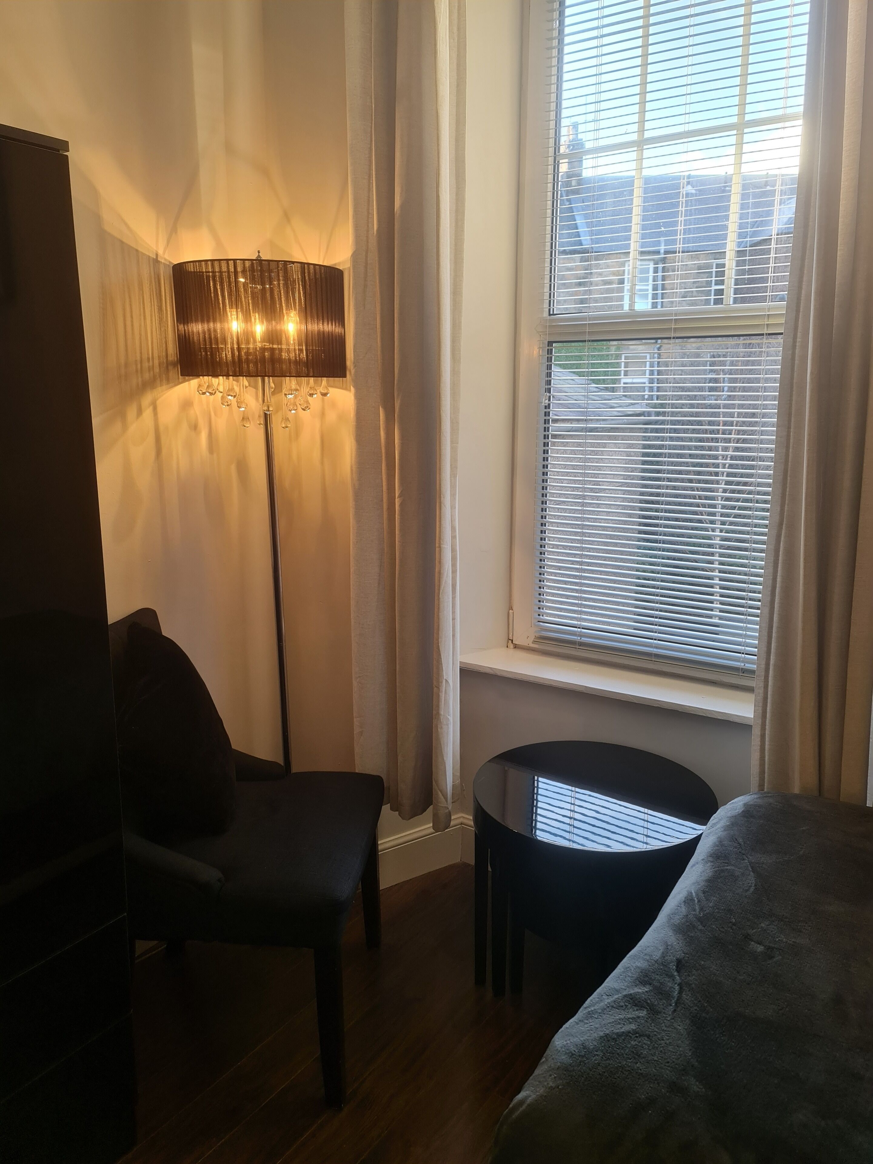 Robert The Bruce Apartment