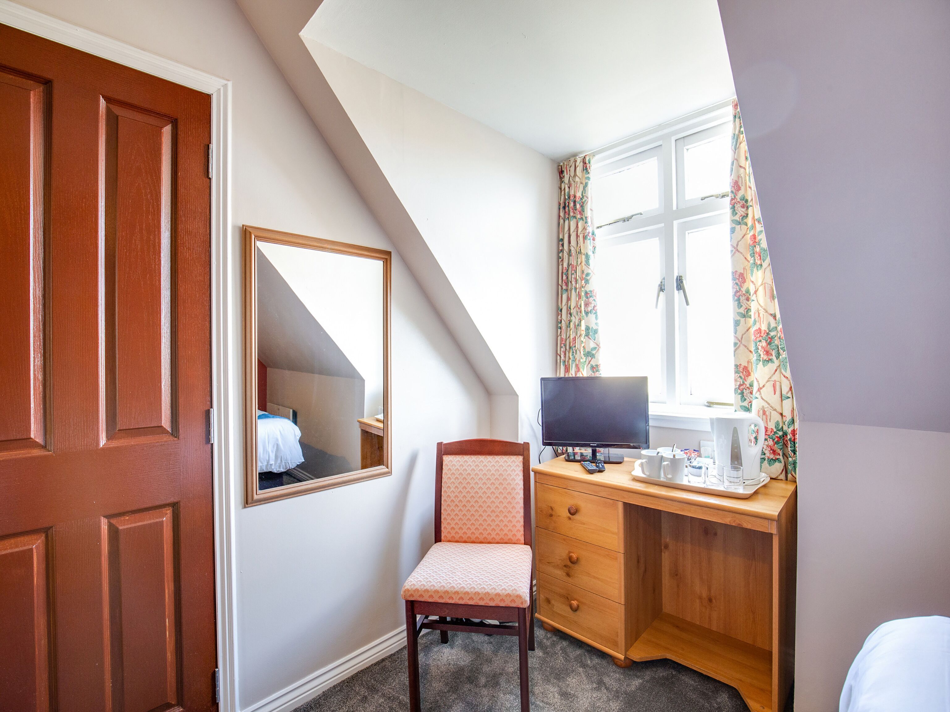 The Richmond Arms Hotel