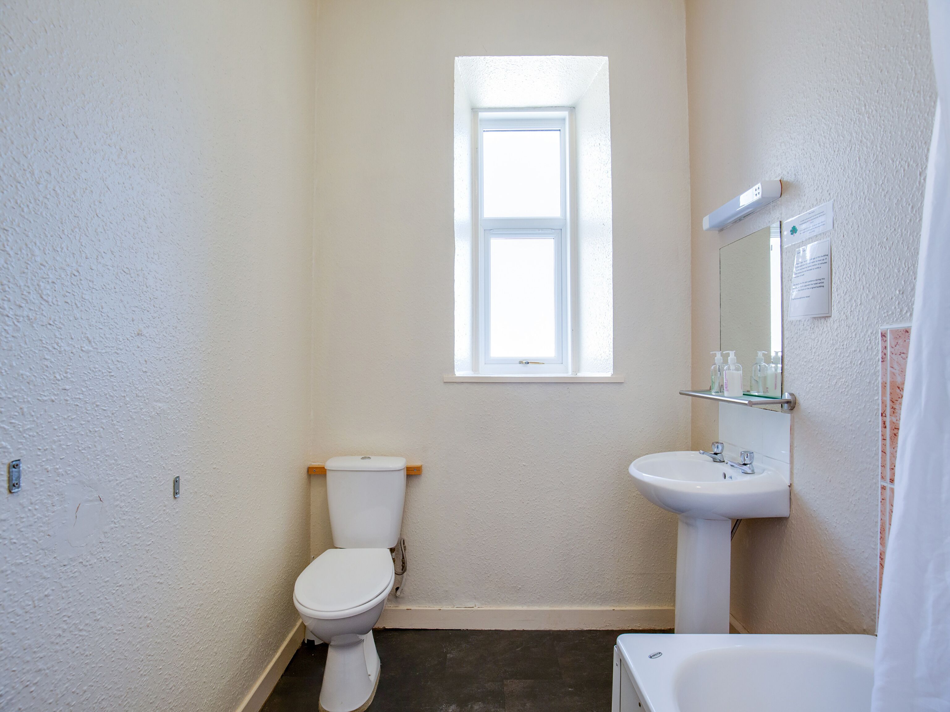 The Richmond Arms Hotel