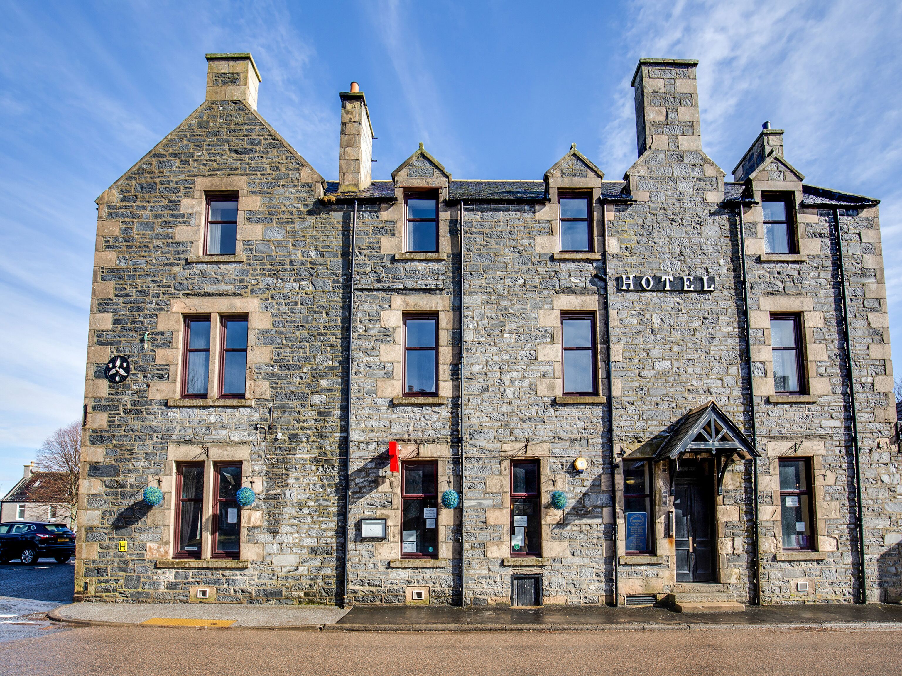 The Richmond Arms Hotel