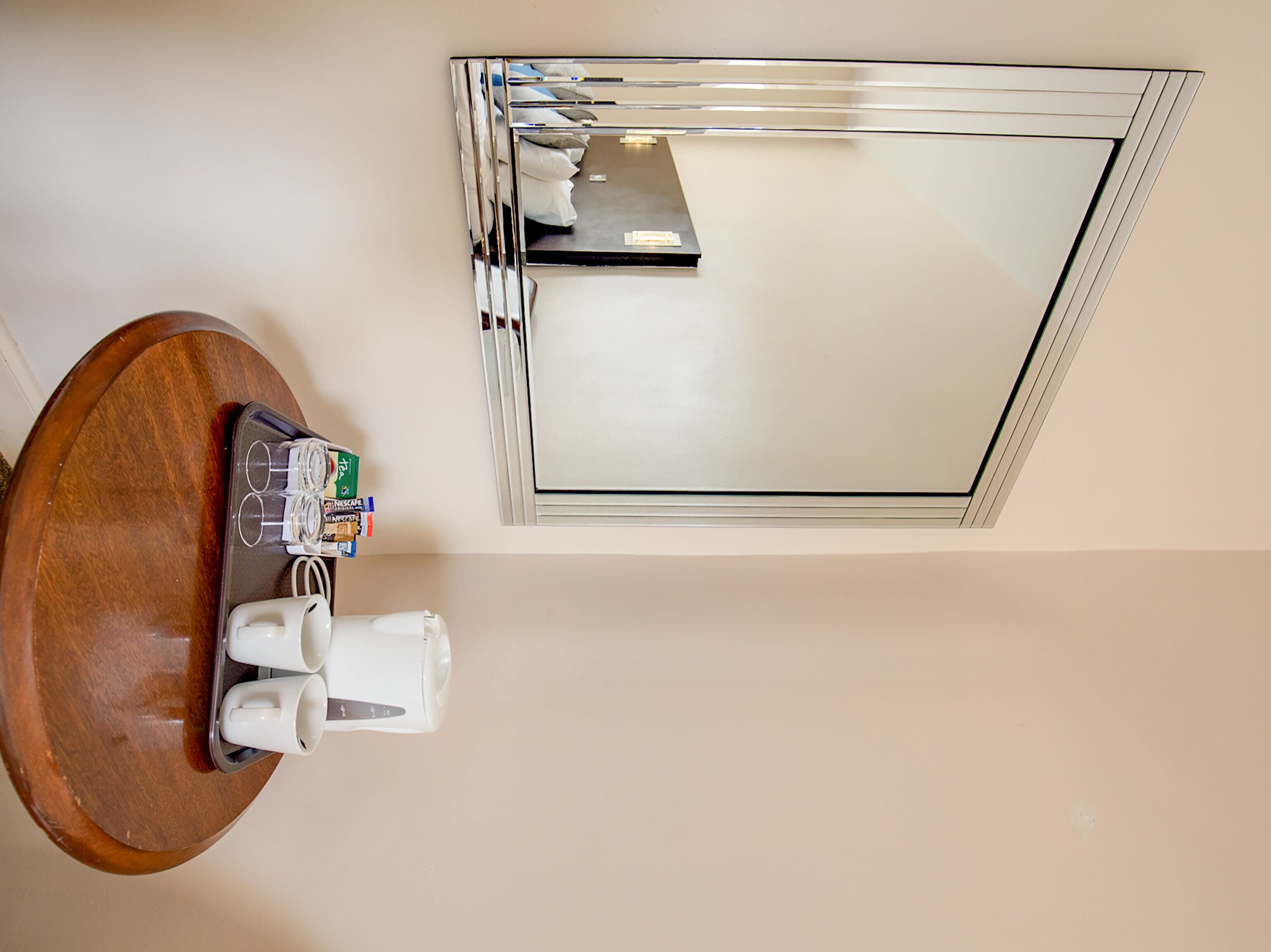 The Richmond Arms Hotel