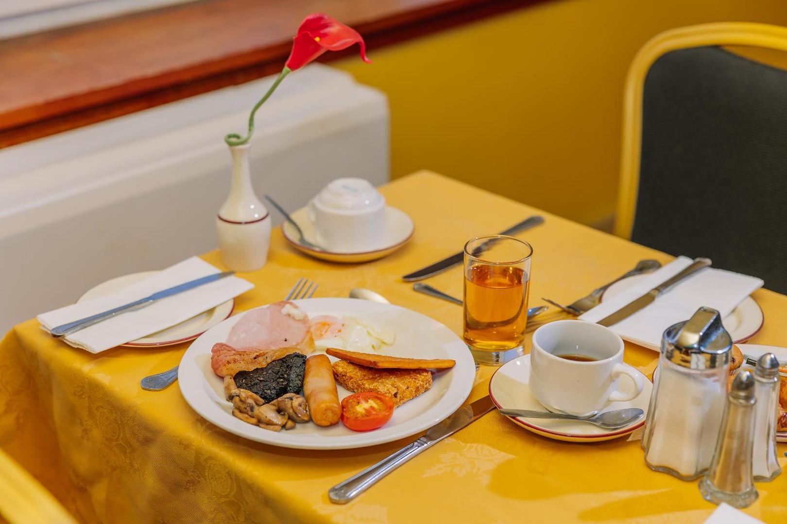 Muthu Ben Doran Hotel