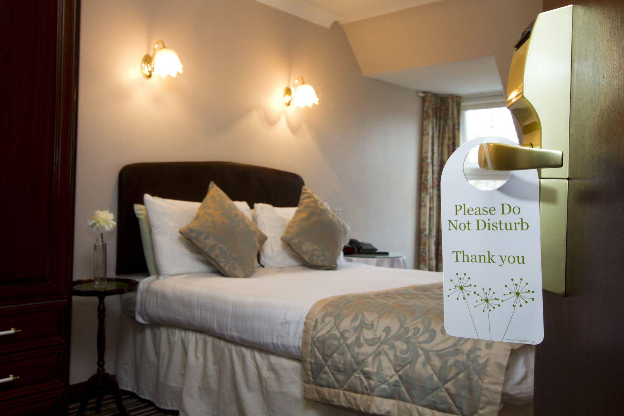 Lonsdale House Hotel
