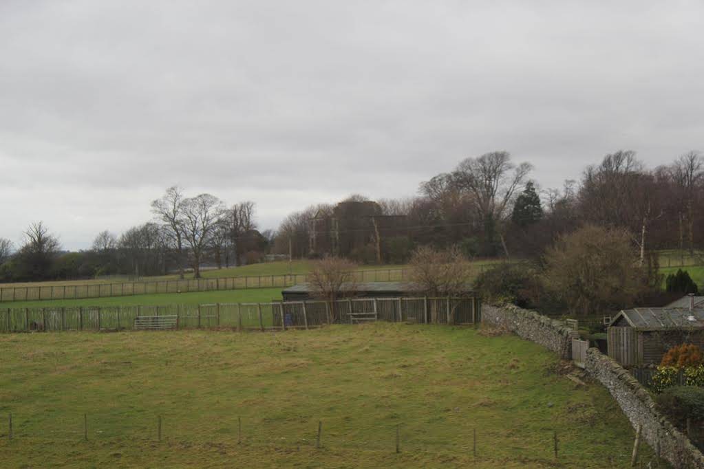 The Upper Largo Hotel & Restaurant