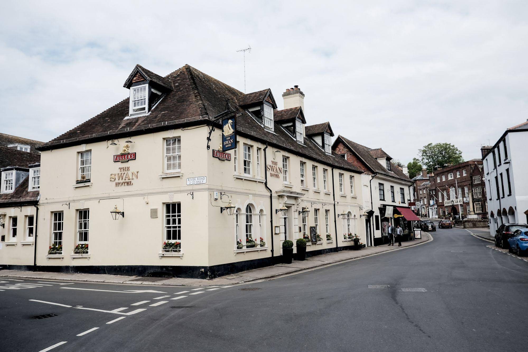 Swan Hotel