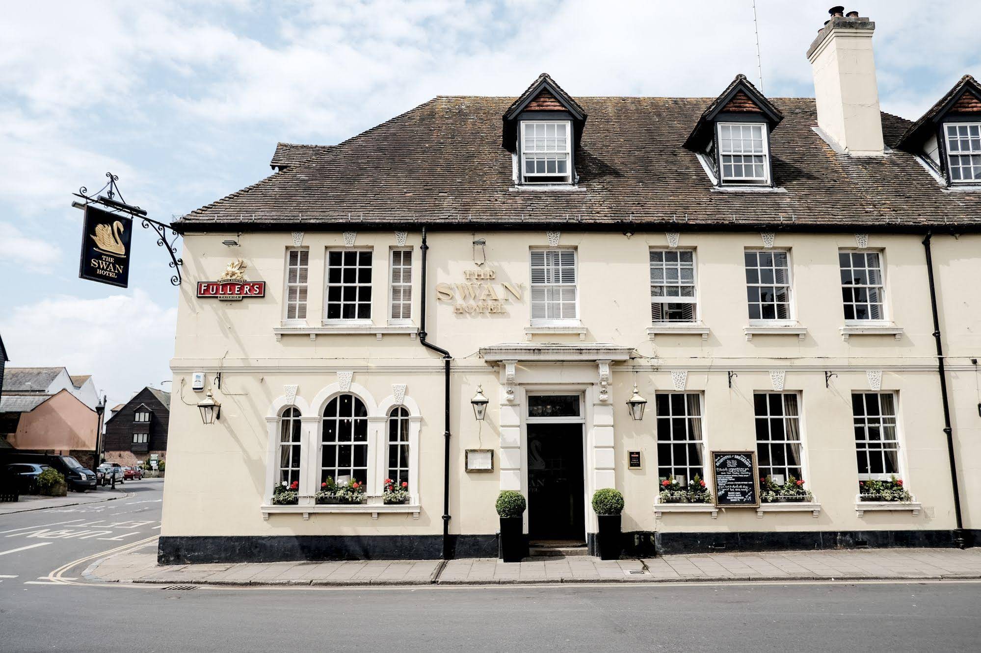 Swan Hotel