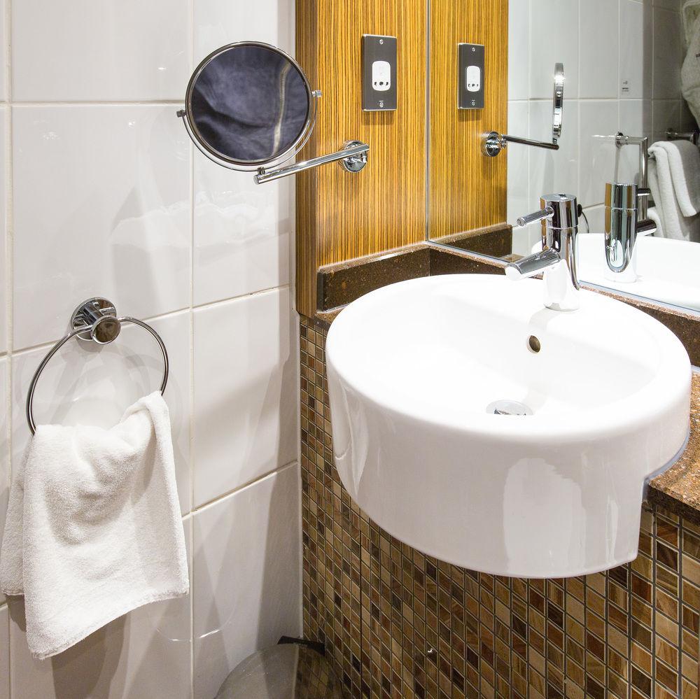 Ashford International Hotel