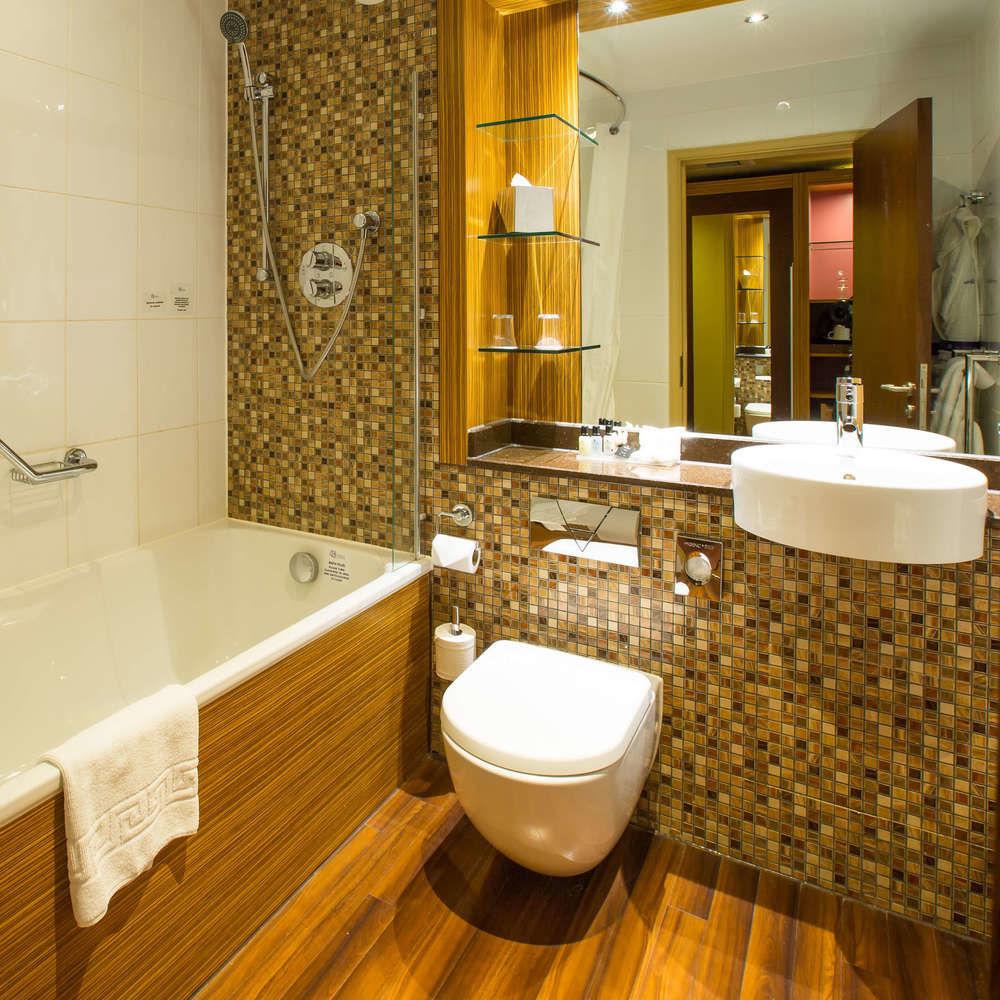 Ashford International Hotel