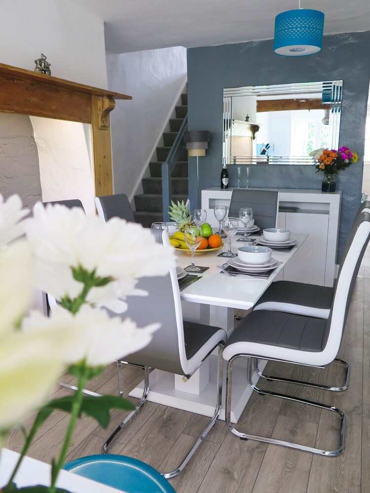 Westeria Cottage
