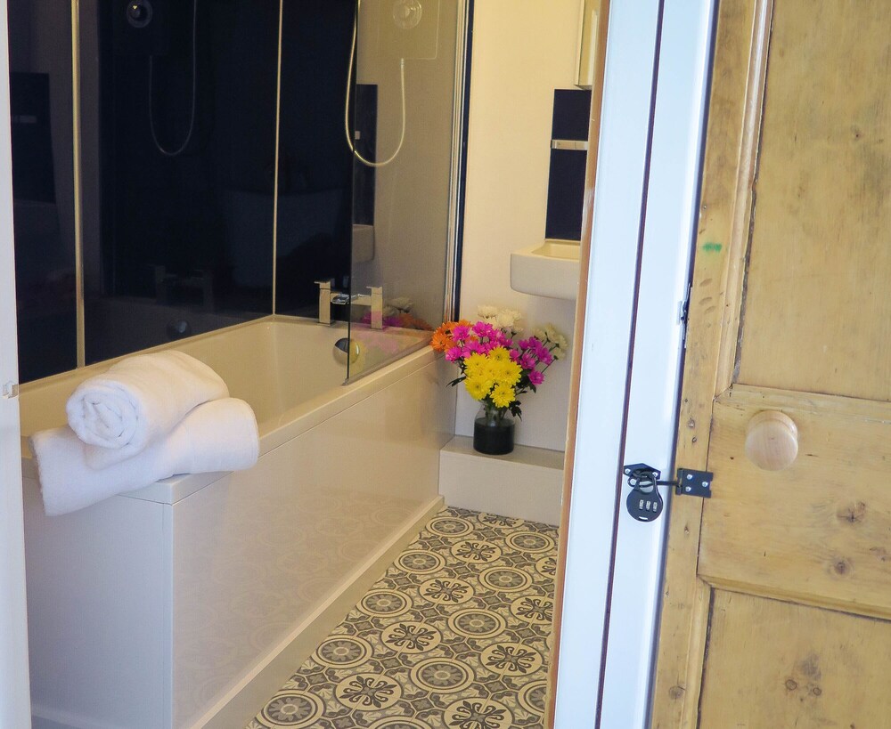 Westeria Cottage